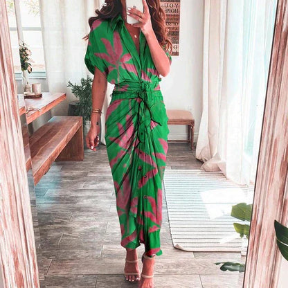 Ellis - Robe Bohème Imprimée Grande Taille Femme Découvrez notre robe Ellis, une création mode grande taille qui allie esprit bohème et élégance française. Cette robe élégante grande taille avec ses imprimés multicolores offre un style libre et raffiné, p