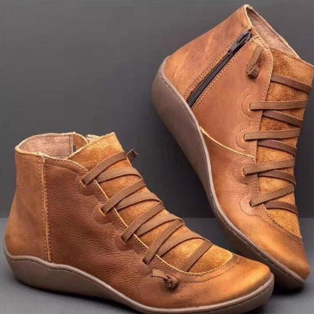 LOTTE - Bottes en Cuir Grande Taille Découvrez nos bottes LOTTE, une création mode grande taille qui marie cuir premium et élégance française. Ces bottes grande taille offrent une silhouette raffinée et sophistiquée, créées pour les femmes qui recherchent