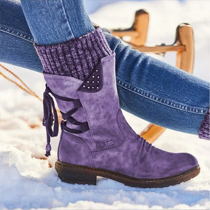 STEFF - Bottes Mi-Hautes Grande Taille Découvrez nos bottes STEFF, une création mode grande taille qui marie hauteur élégante et élégance française. Ces bottes mi-hautes grande taille offrent une silhouette raffinée et allongée, créées pour les femmes qui
