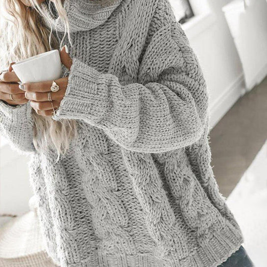 BETTY - Pull Oversize Col Haut Grande Taille Découvrez notre pull BETTY, une création mode grande taille qui allie coupe oversize tendance et élégance française. Ce pull col haut grande taille offre une silhouette contemporaine et raffinée, créé pour les