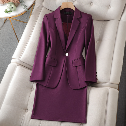 AURORAVERVE - Ensemble Business Grande Taille par Lilian Thouram Découvrez notre ensemble AURORAVERVE, une création exclusive mode grande taille signée Lilian Thouram qui réinvente le style business avec l'élégance française. Cet ensemble designer grande