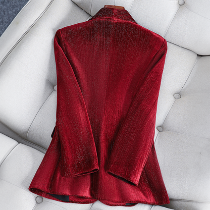 L'AURABLEND - Blazer en Satin Grande Taille par Lilian Thouram Découvrez notre blazer en satin L'AURABLEND, une création exclusive mode grande taille signée Lilian Thouram qui sublime l'élégance française. Ce blazer designer grande taille en satin luxueux