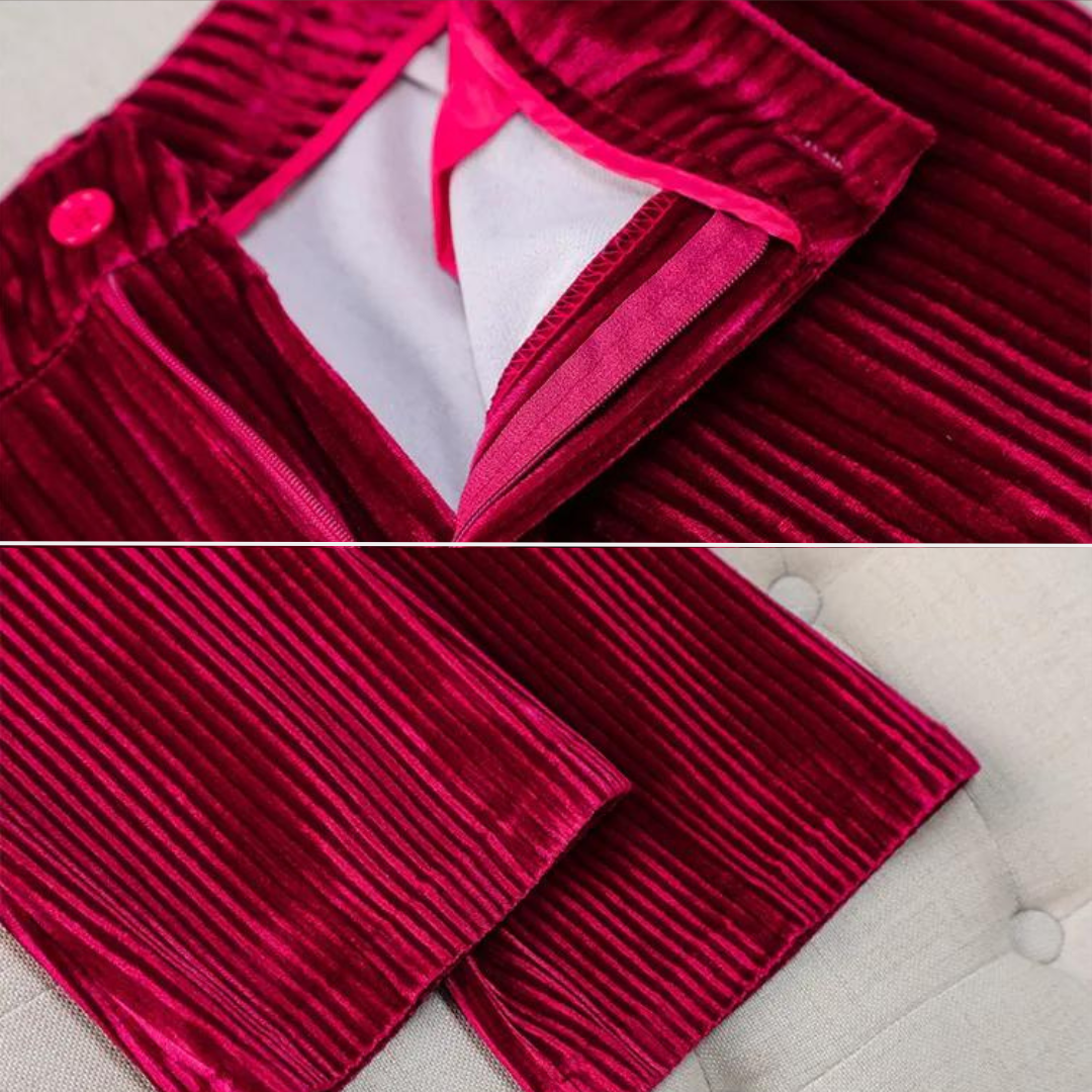 SCARLETT VELOURA - Ensemble Blazer Élégant Grande Taille Découvrez notre ensemble SCARLETT VELOURA, une création mode grande taille qui incarne la sensualité du velours et l'élégance française. Ce blazer grande taille en velours somptueux offre une silhou