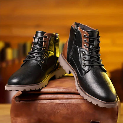 MARK - Bottes en Cuir à Zip Homme Découvrez nos bottes MARK pour homme, une création qui marie praticité du zip et élégance française. Ces bottes en cuir offrent une silhouette raffinée et fonctionnelle, créées pour les hommes qui recherchent une pièce au